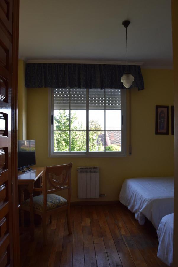 Hotel Las Casitas Del Jardin Tudela de Duero Luaran gambar