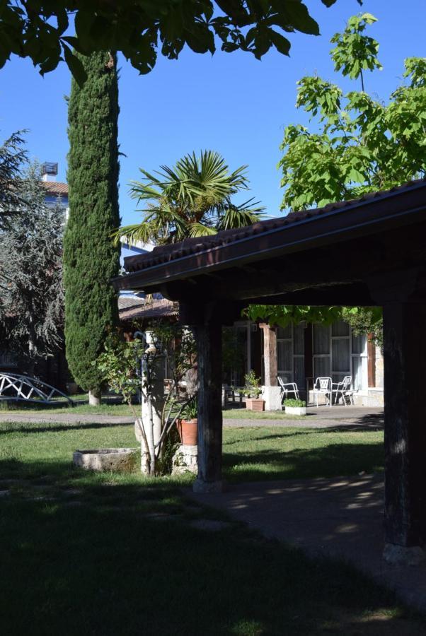 Hotel Las Casitas Del Jardin Tudela de Duero Luaran gambar